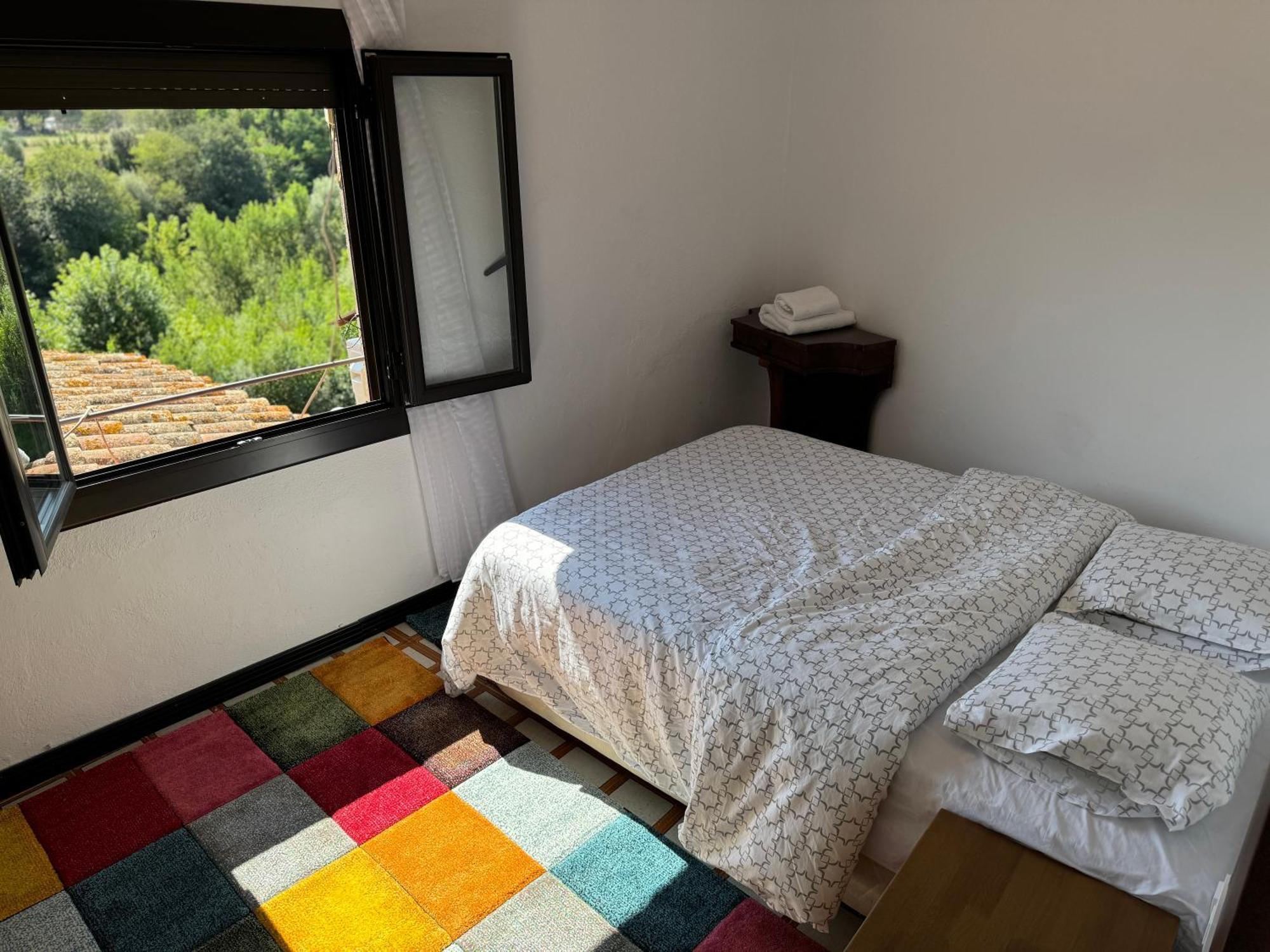 Besalu Pont Vell Apartment Esterno foto